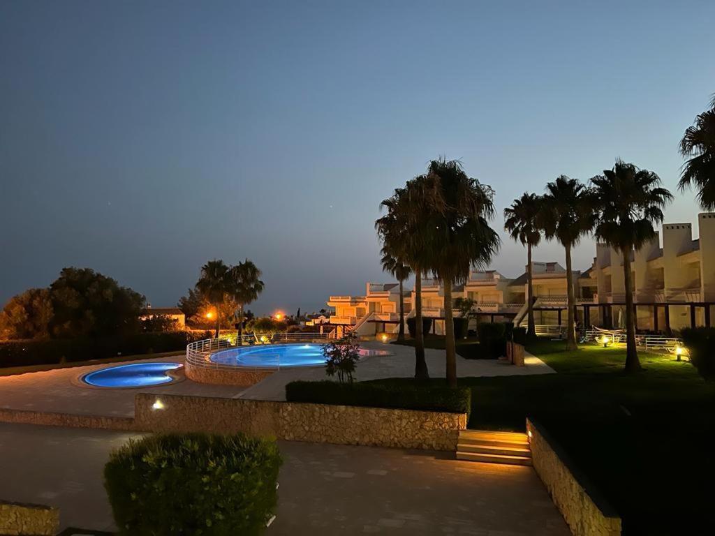 Amazing View With Pool